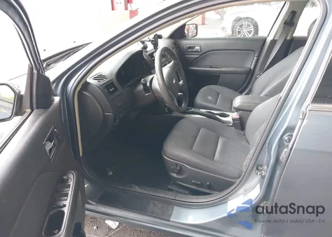 2012 Ford Fusion Se z USA, uszkodzony, nr VIN 3FAHP0HA6CR147798